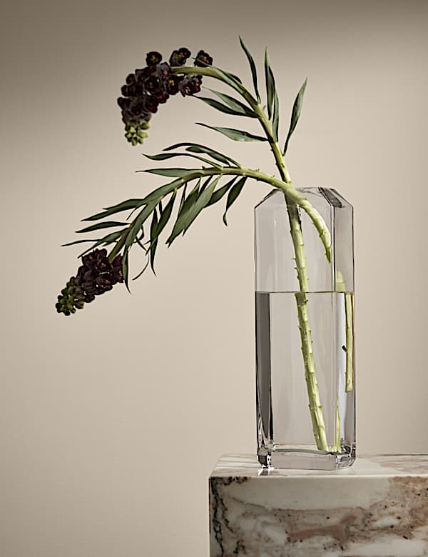 Haut vase angulaire en verre - CH