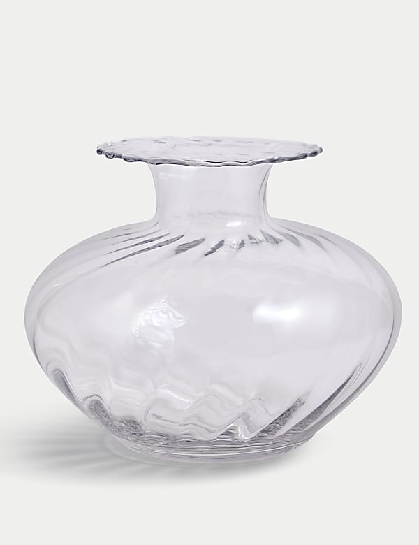 Medium Textured Scallop Glass Vase - HK