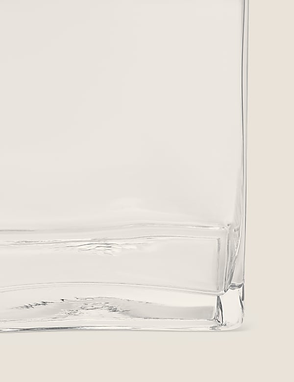 Medium Cube Vase - CZ