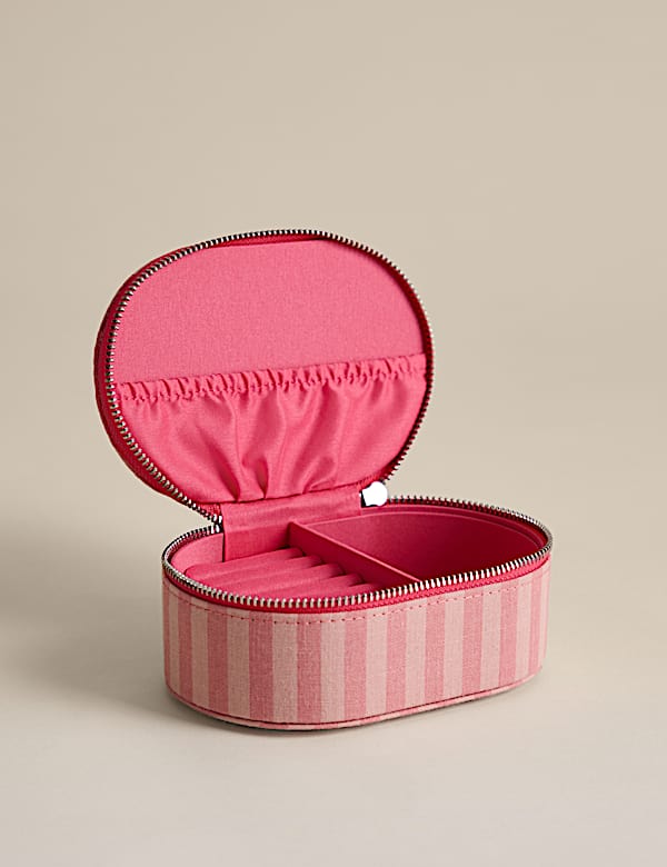 Alphabet Jewellery Box - DE