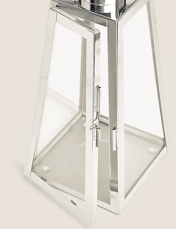Metal Medium Lantern