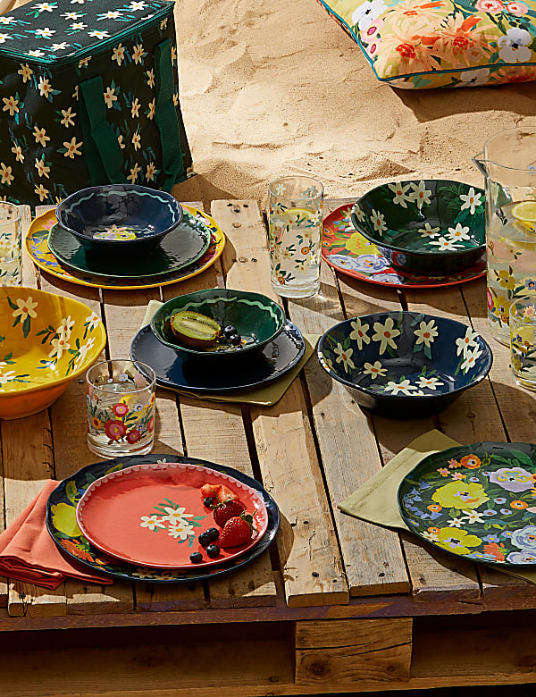Set Of 4 Expressive Floral Picnic Cereal Bowls