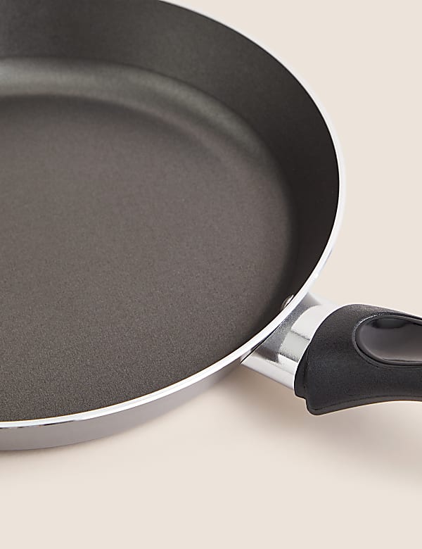 Grey Aluminium 24cm Frying Pan - TW