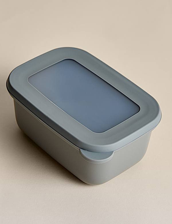 Mal&aacute; plastov&aacute; skladovac&iacute; n&aacute;doba - CZ