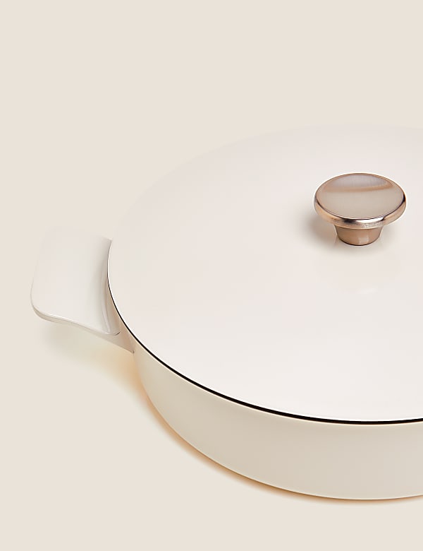 Cast Aluminium 4.5L Casserole Dish - CN