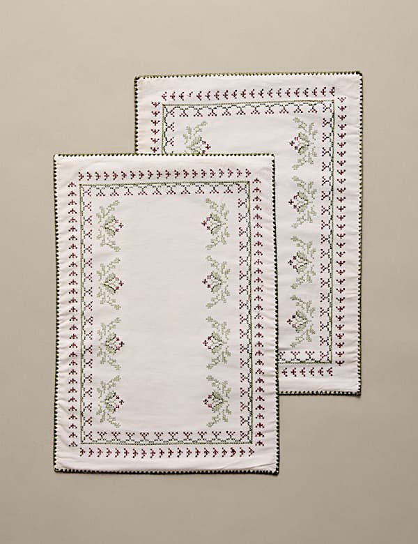 Set of 2 Pure Cotton Christmas Cosy Placemats - FR