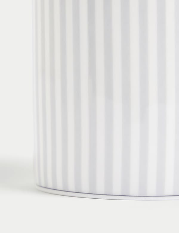 Set of 4 Hampton Stripe Mugs - CN