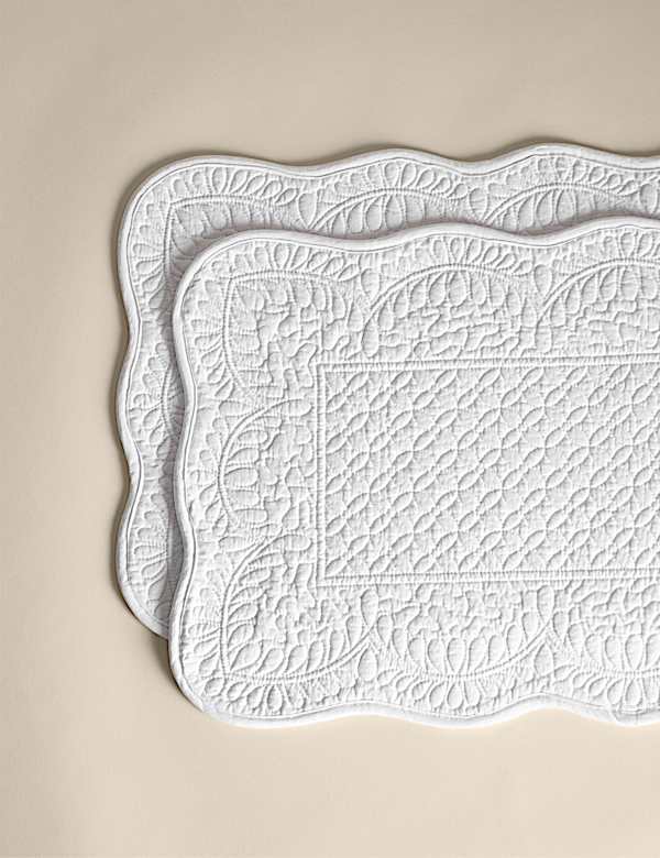 Set of 2 Pure Cotton Quilted Placemats - BN