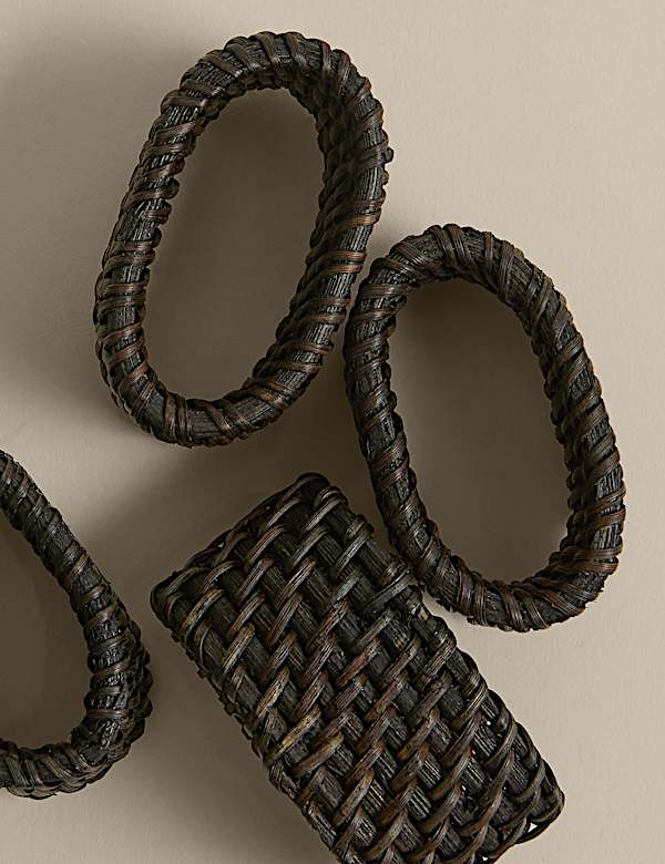 Set of 4 Rattan Oval Napkin Rings - JP