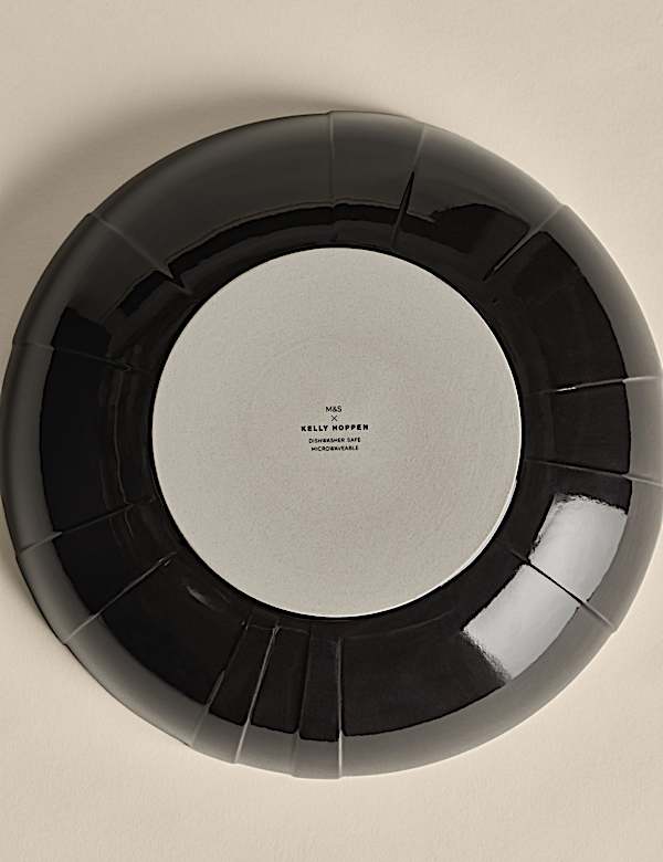 Velk&aacute; texturovan&aacute; serv&iacute;rovac&iacute; m&iacute;sa - CZ