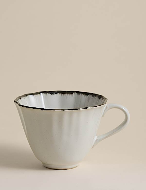 Set of 4 Ruffle Stoneware Cups & Saucers - NZ