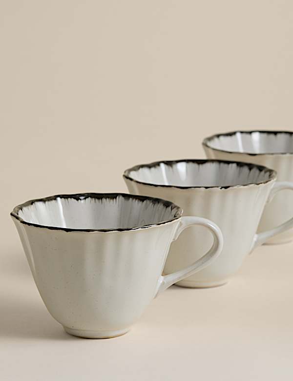 Set of 4 Ruffle Stoneware Cups & Saucers - NZ