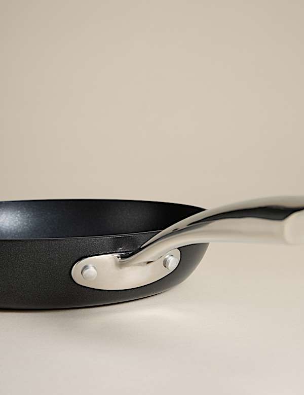 Nieprzywierająca patelnia aluminiowa 24 cm - PL
