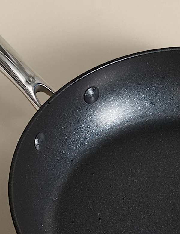 Nieprzywierająca patelnia aluminiowa 24 cm - PL