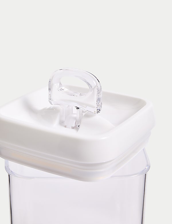 כלי מלבני לאחסון מזון בנפח 1.7 ליטר - IL