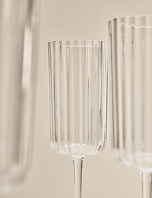 Set of 4 Ribbed Picnic Champagne Flutes - PT