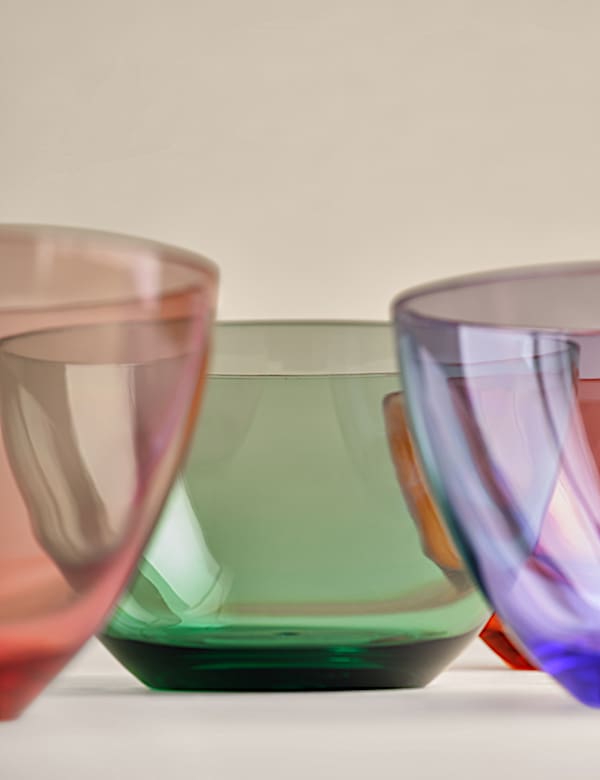 Set of 4 Rounded Picnic Cereal Bowls - IL