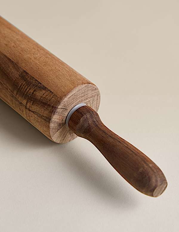 Teigrolle aus Holz - DE