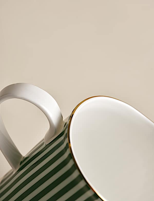 Hampton Milk Jug - LT