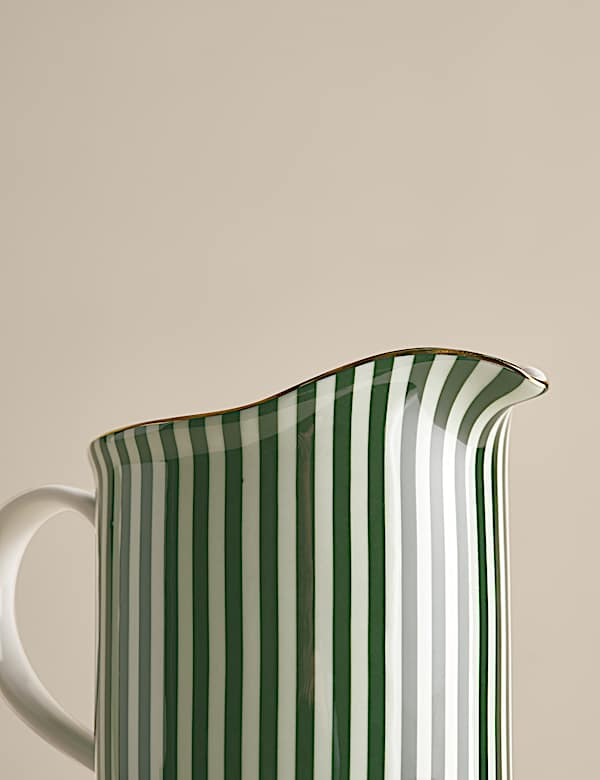 Hampton Milk Jug - LT