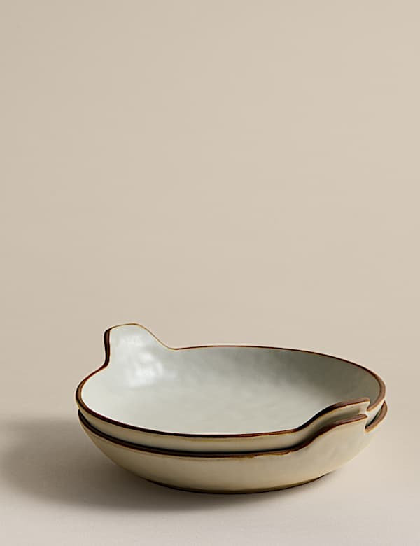 Set of 2 Picky Bits Small Handle Plates - JP