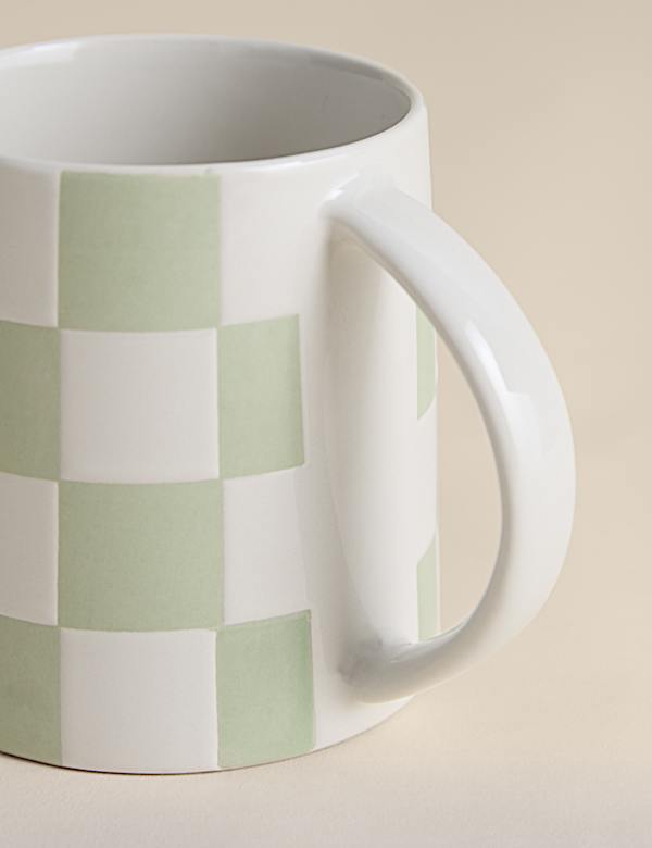 Mug &agrave; carreaux - LU