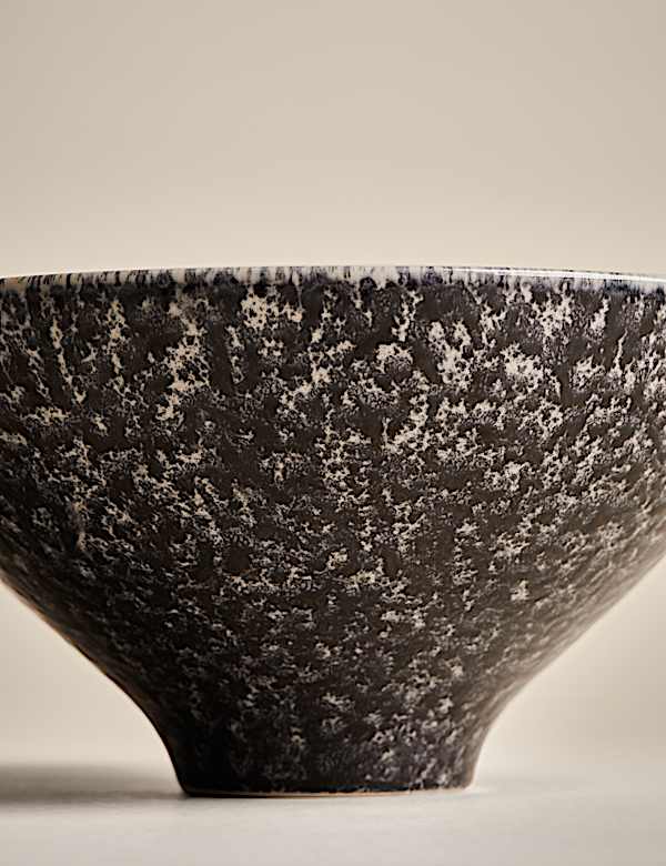 Reactive Serving Bowl - DE