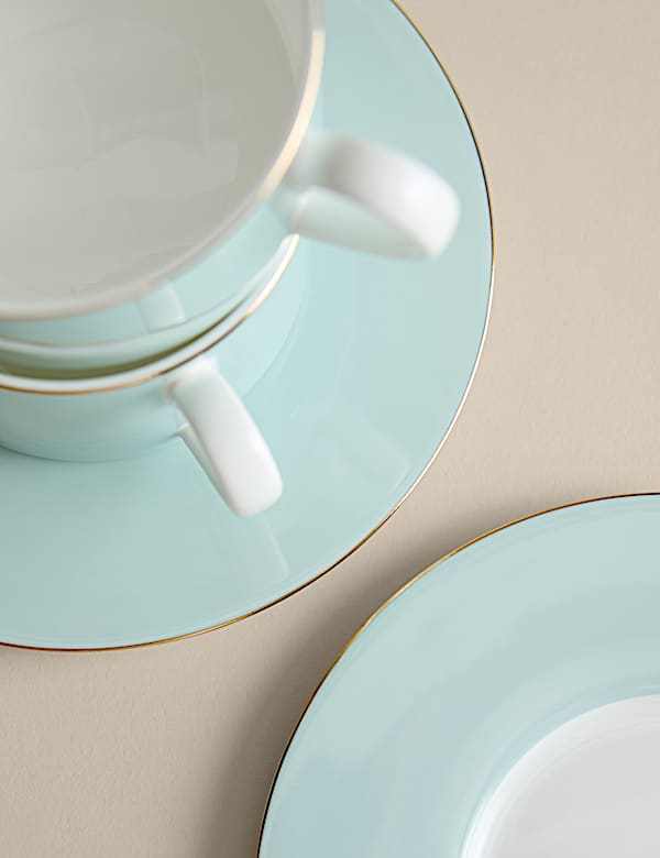 Sada 2 ks kostn&iacute;ch porcel&aacute;nov&yacute;ch &scaron;&aacute;lků a pod&scaron;&aacute;lků - CZ