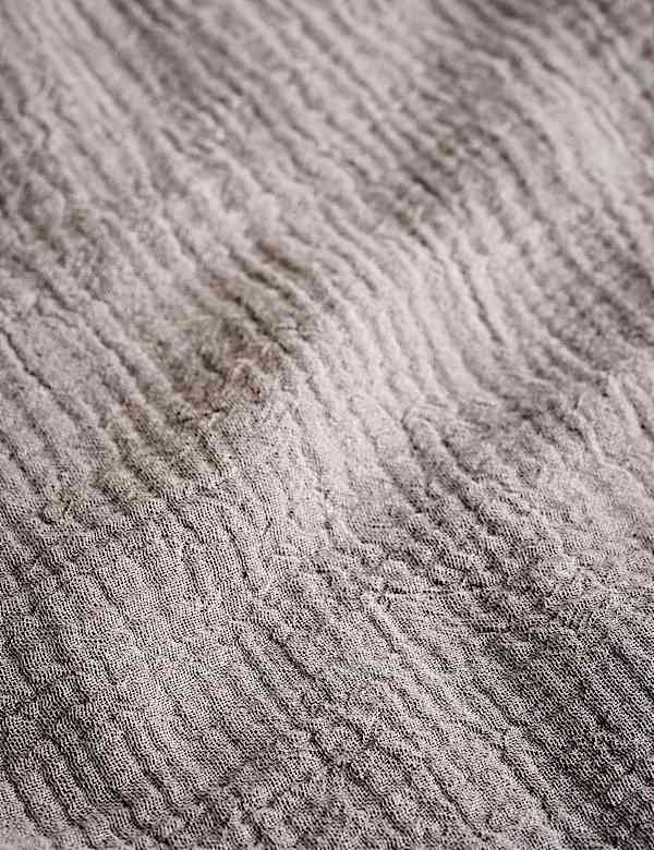 Τραπεζομάντιλο από 100% βαμβακερή μουσελίνα με ξέφτια - GR