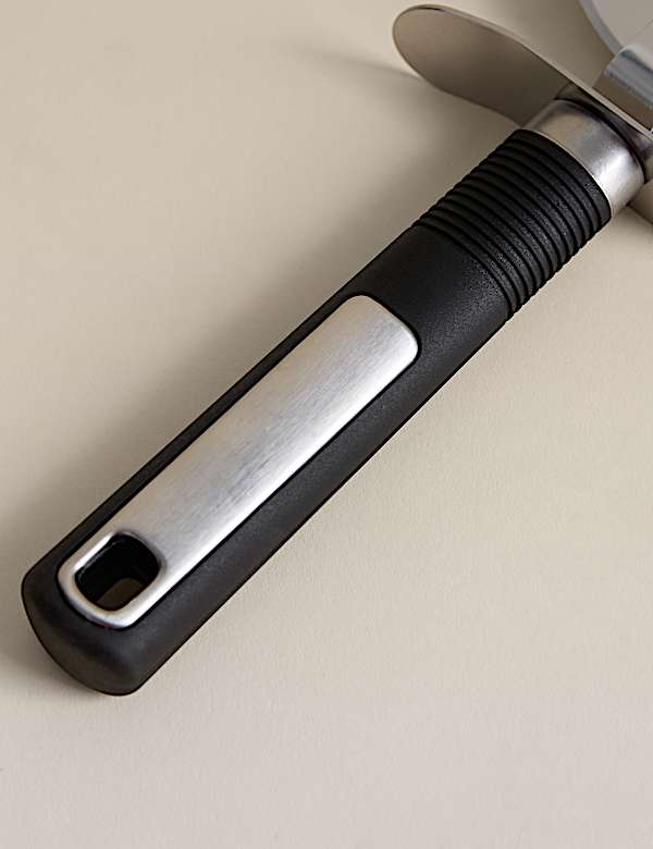 Soft Grip Stainless Steel Pizza Cutter - TW
