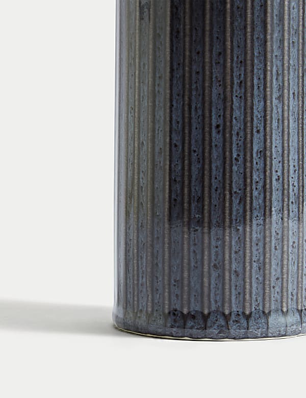 Ribbed Oil & Vinegar Pourer - BN