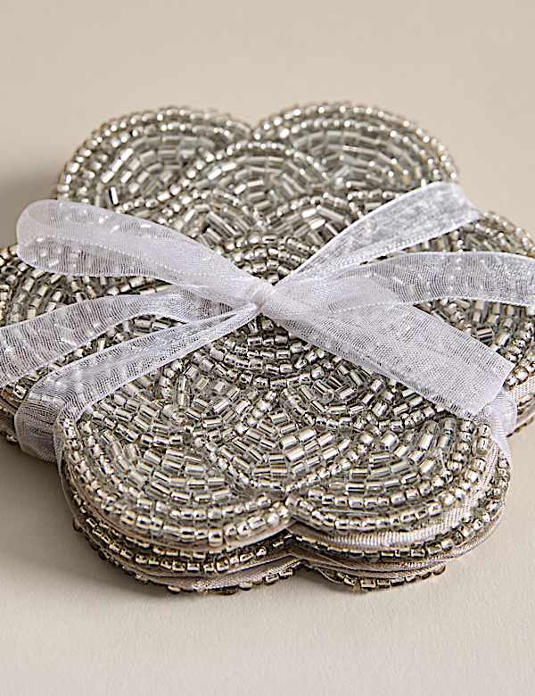Set of 4 Beaded Scallop Coasters - IL
