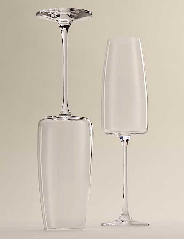Set of 4 Odette Champagne Flutes - BN