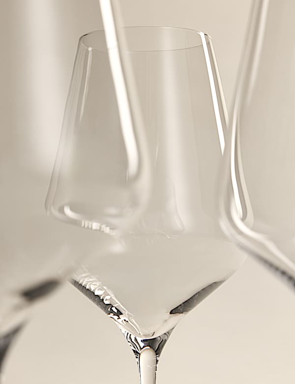 Set of 4 Luna Crystal Red Wine Glasses - BN