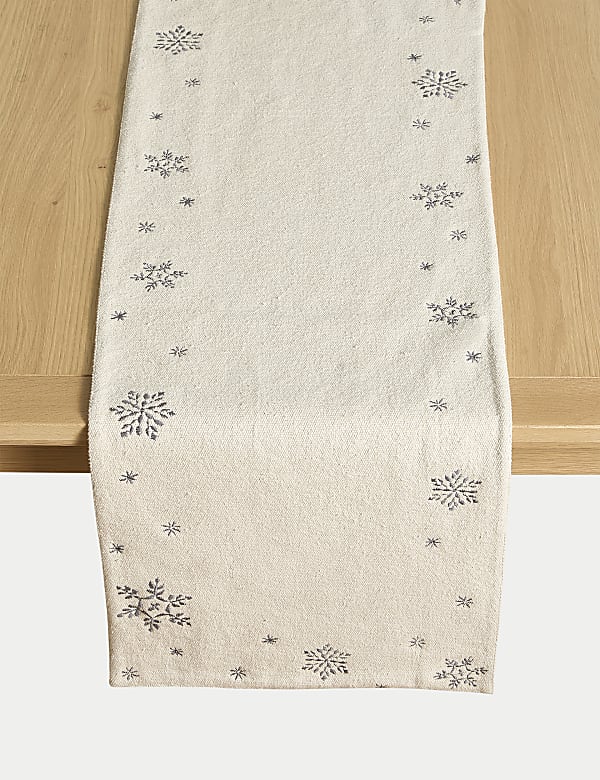 Camino de mesa con diseño de copos de nieve - US