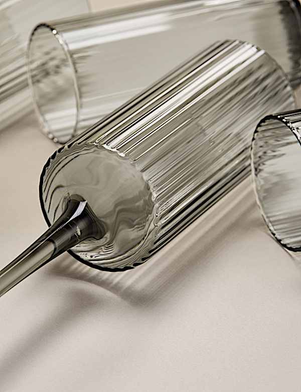 Set van 4 geribbelde champagneglazen ‘Celine’ - BE