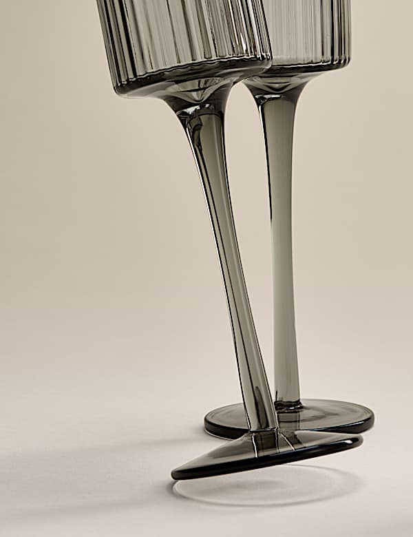 Set van 4 geribbelde champagneglazen ‘Celine’ - BE