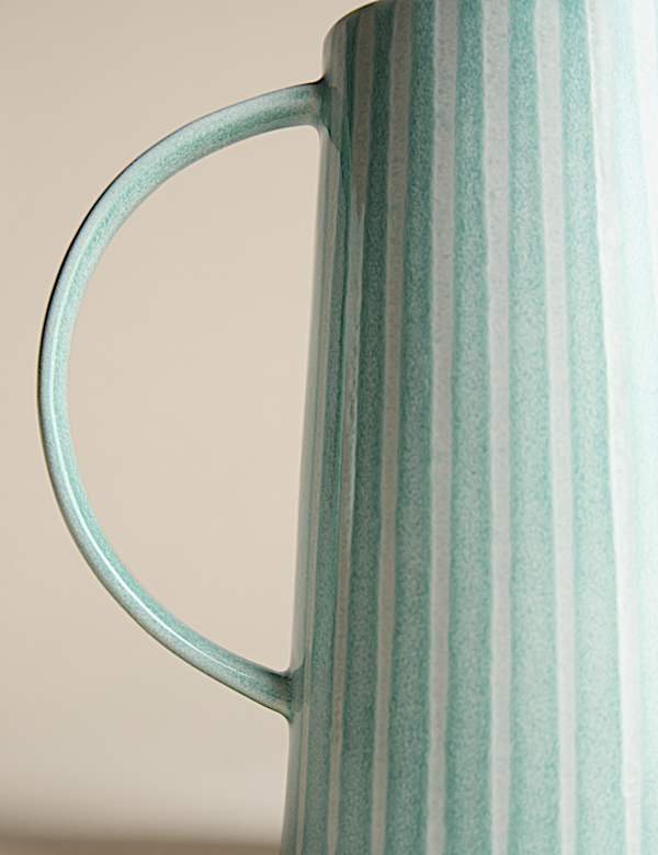 Reactive Striped Jug - DK