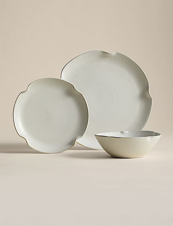 12 Piece Crimped Scallop Diner Set - FI