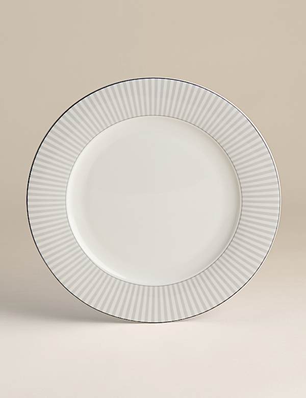 12 Piece Hampton Bone China Dinner Set - CZ