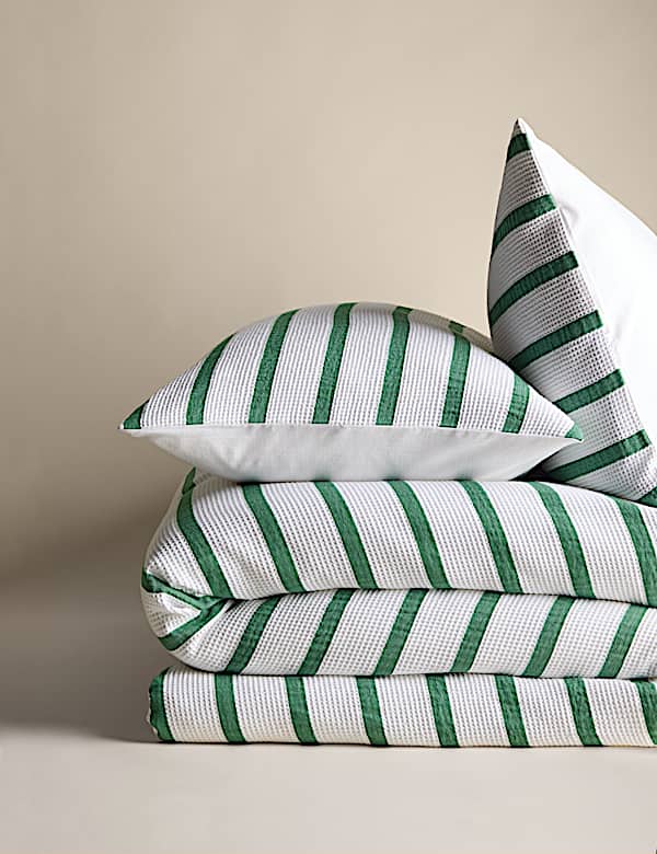 Parure de lit 100 % coton &agrave; rayures gaufr&eacute;es contrast&eacute;es - CA