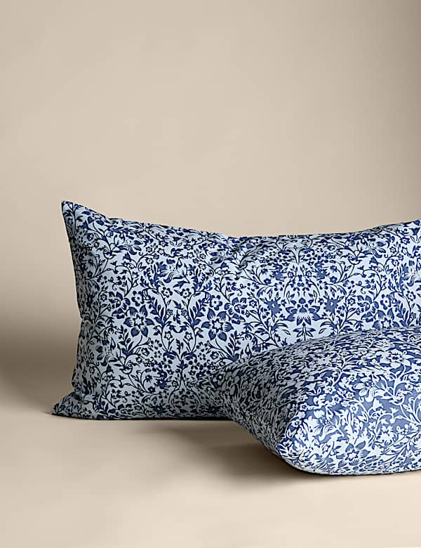 Pure Cotton Mirrored Floral Bedding Set - US