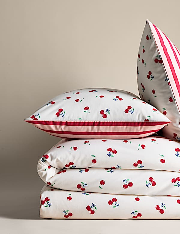 Cotton Blend Cherries Reversible Bedding Set - CY