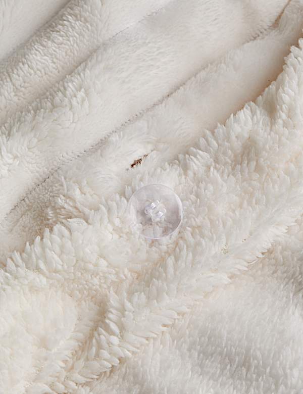 Cloud Fleece Striped Bedding Set - DE