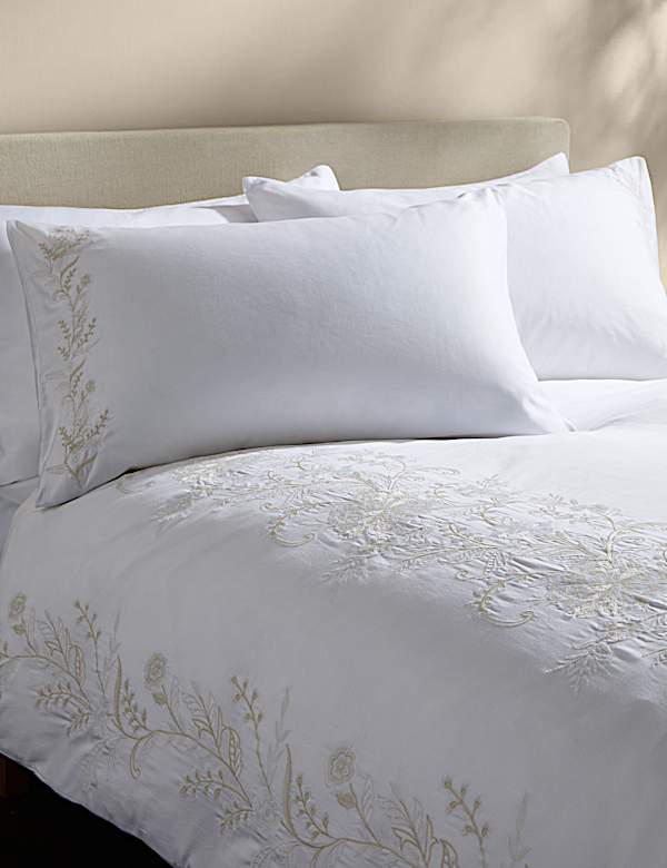 Pure Cotton Celandine Embroidered Bedding Set - BE