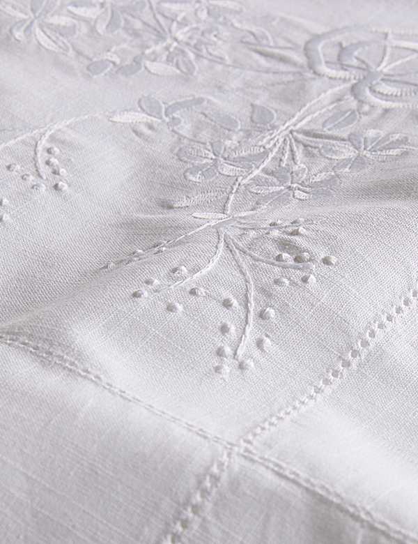 Pure Cotton Vintage Lace Embroidered Bedding Set - UA
