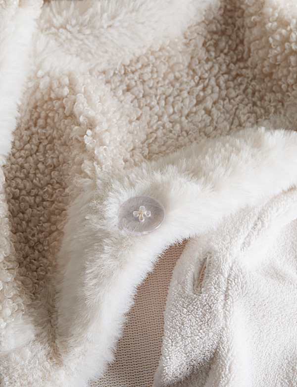 Borg & Fleece Striped Bedding Set - BG