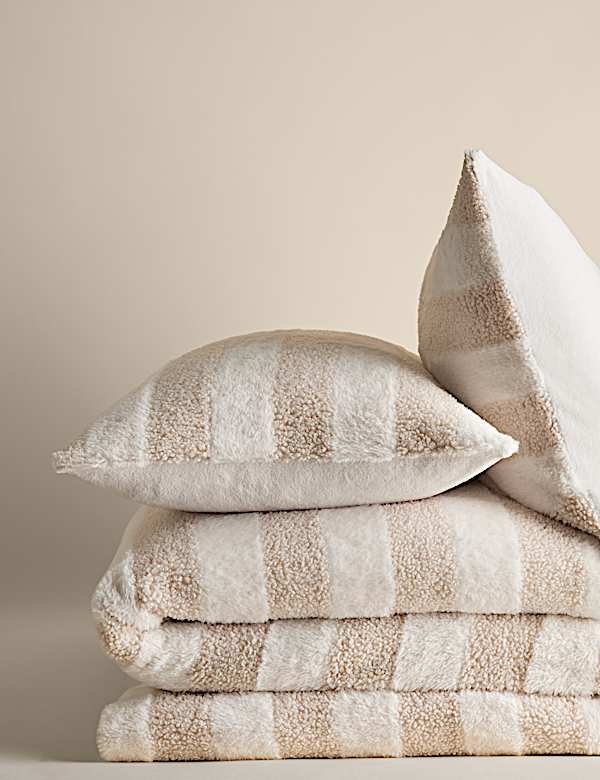Borg & Fleece Striped Bedding Set - BG