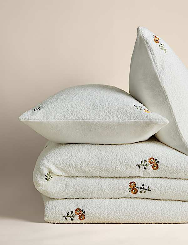 Fleece Embroidered Bedding Set - IT