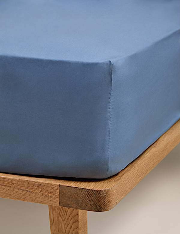 Egyptian Cotton 230 Thread Count Crisp Extra Deep Fitted Sheet - KR